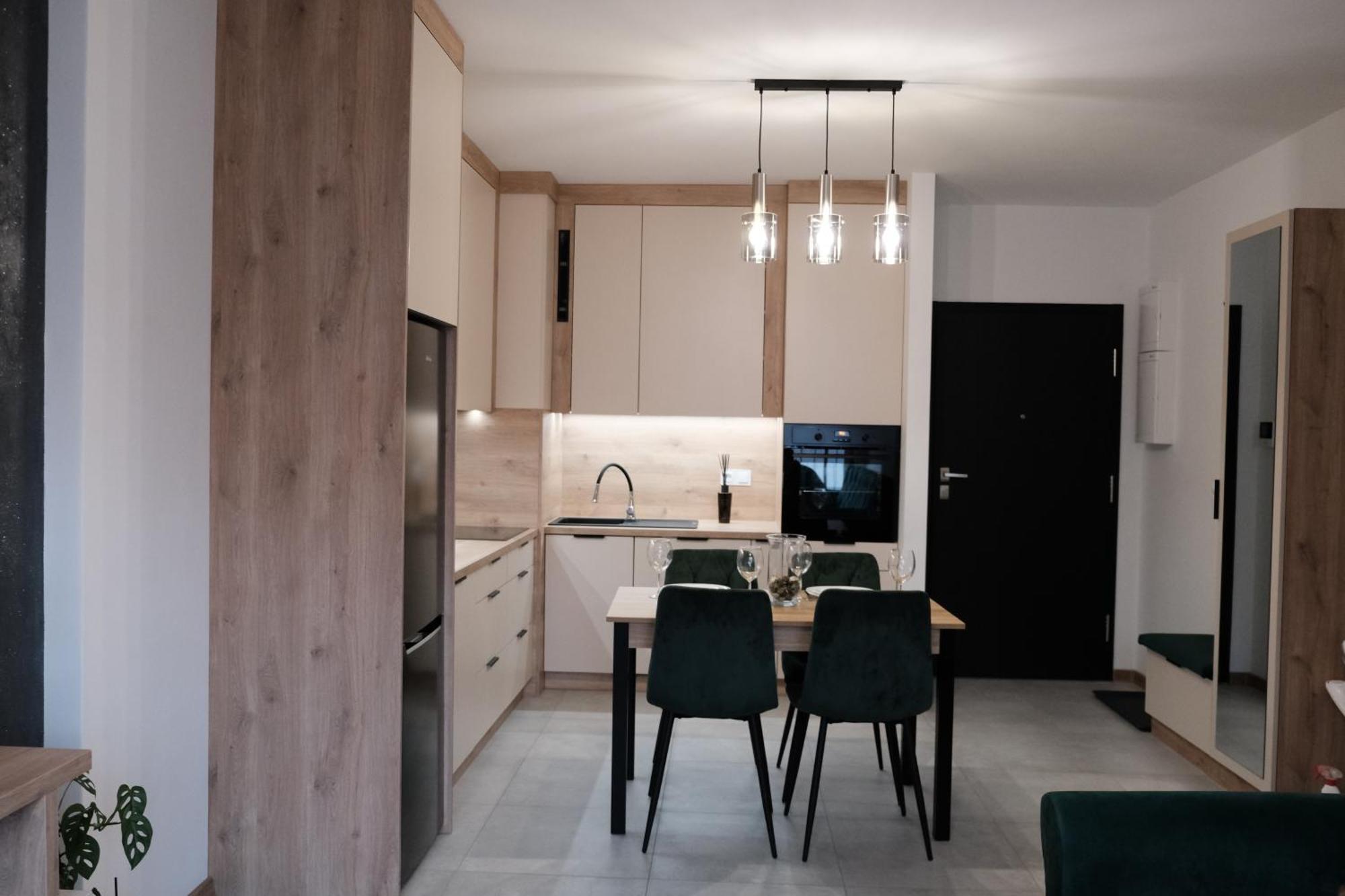 Space And More, Dmowskiego - 20 Minut Do Rynku, Self Check-in 24h, Parking Apartment *