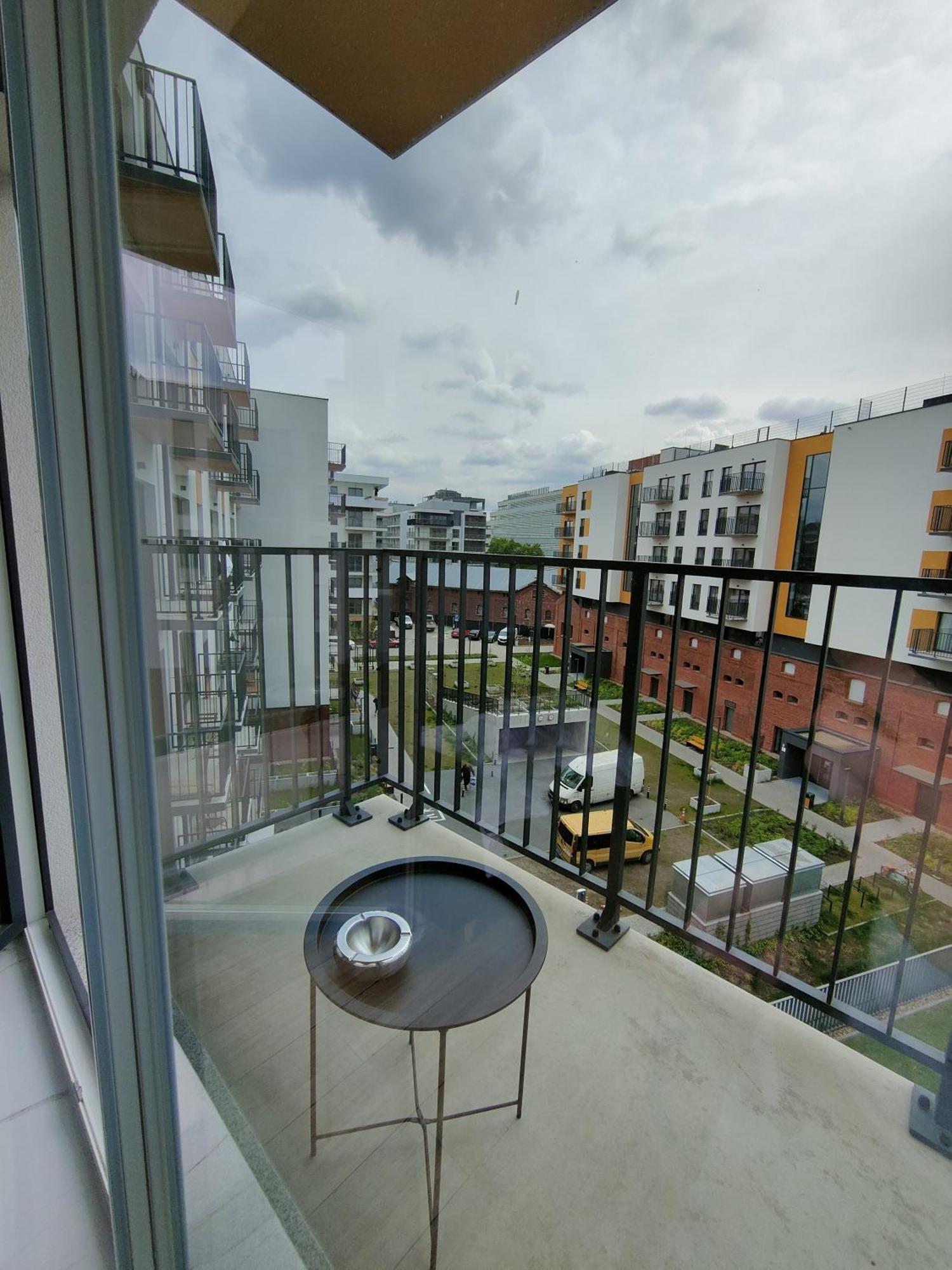 Space And More, Dmowskiego - 20 Minut Do Rynku, Self Check-in 24h, Parking * Breslau