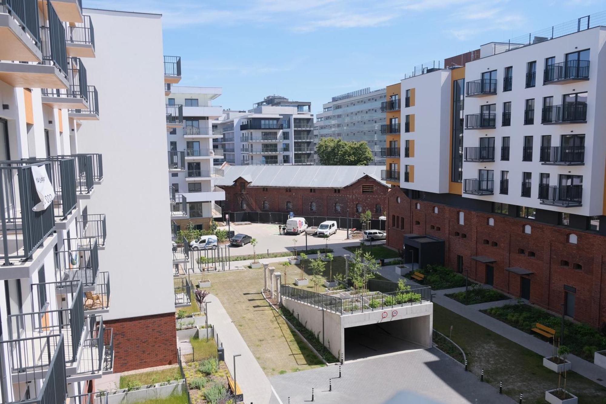 Space And More, Dmowskiego - 20 Minut Do Rynku, Self Check-in 24h, Parking Apartment Breslau