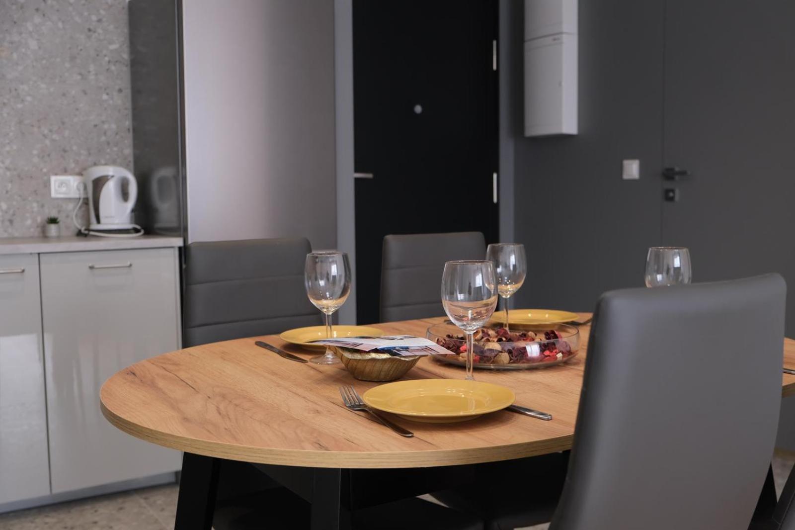 Apartment Space And More, Dmowskiego - 20 Minut Do Rynku, Self Check-in 24h, Parking *